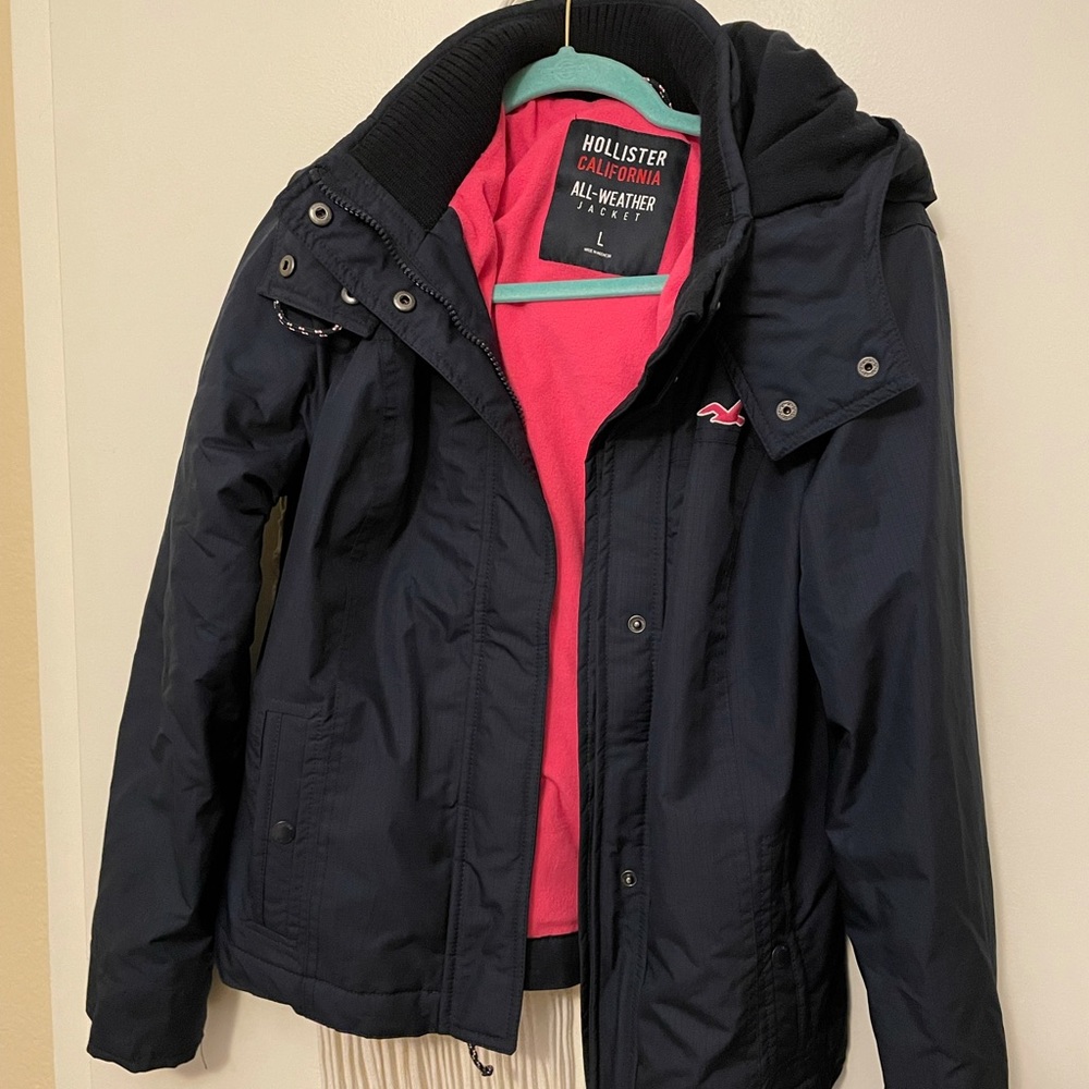 HOLLISTER navy rain jacket